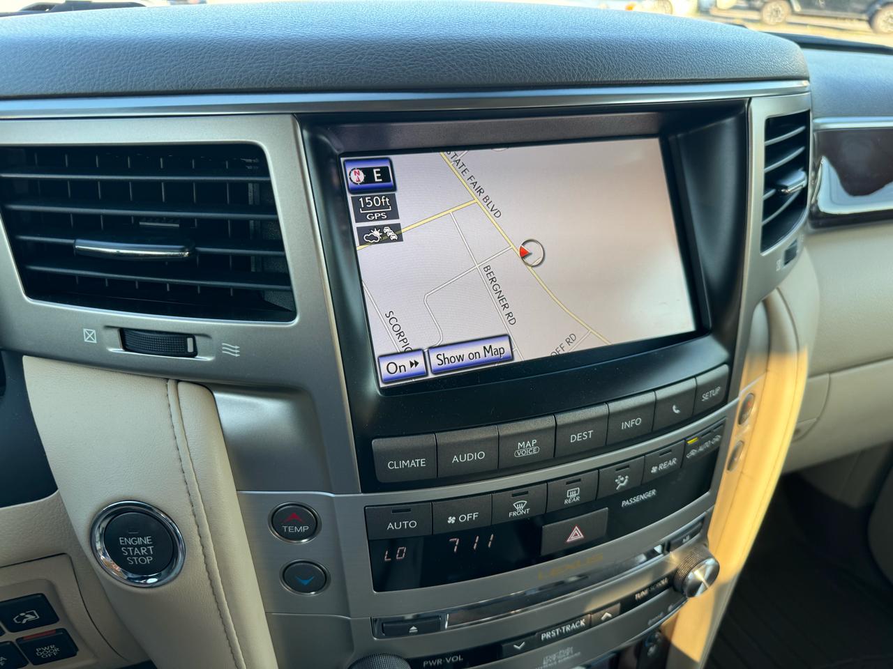 2014 Lexus LX 570 - Photo 45