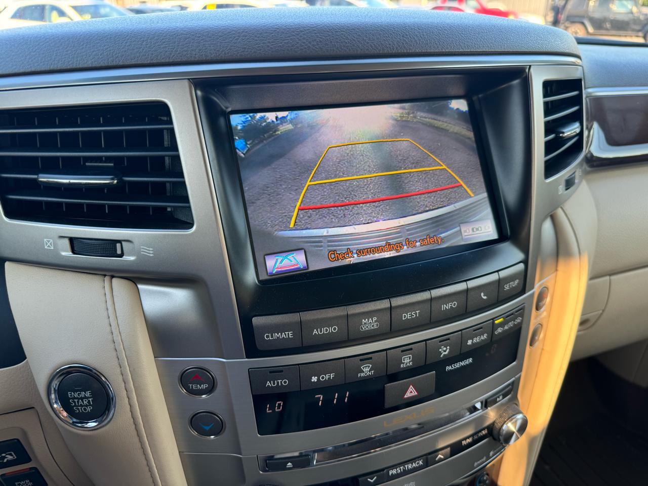 2014 Lexus LX 570 - Photo 46