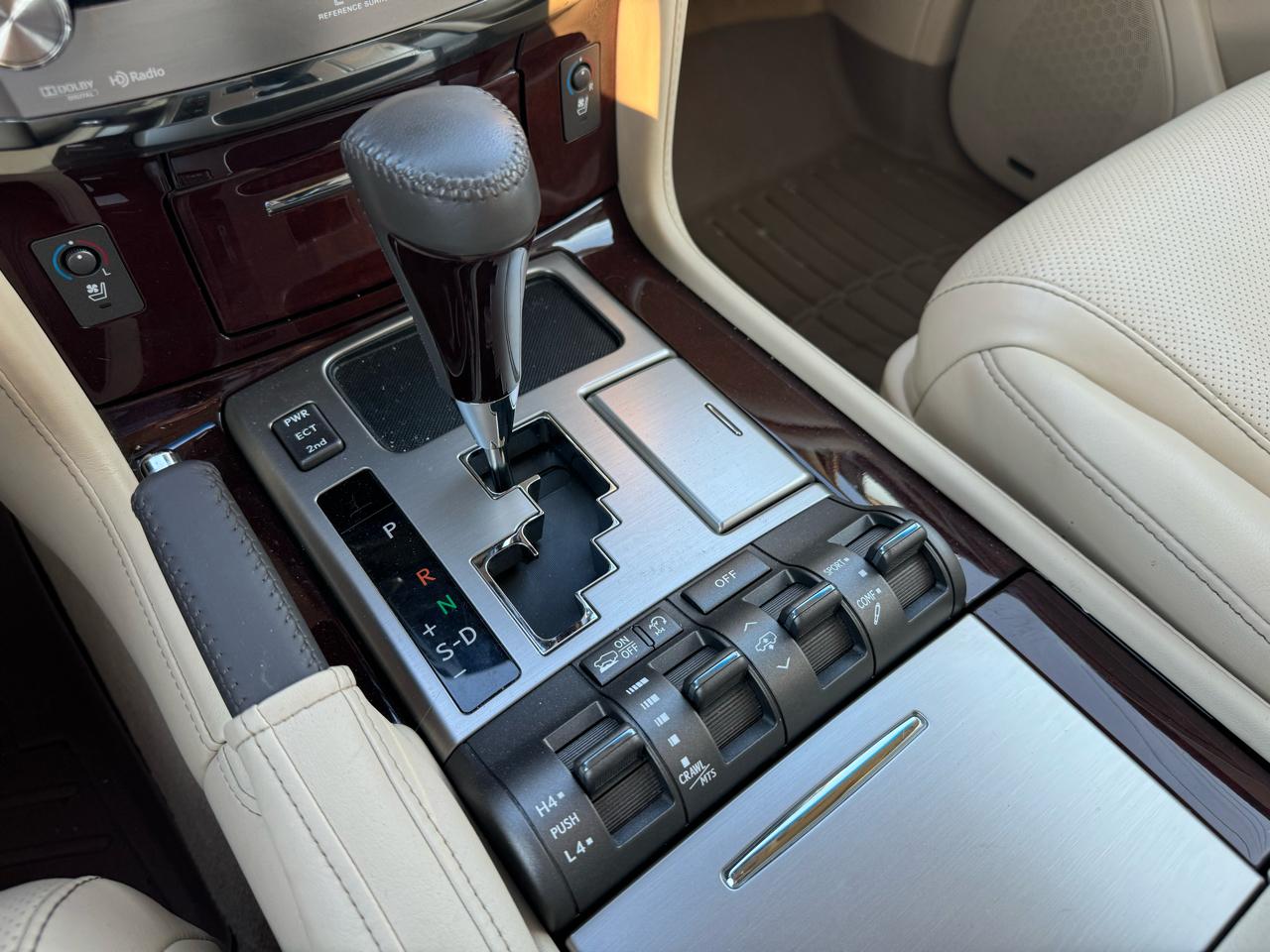 2014 Lexus LX 570 - Photo 50