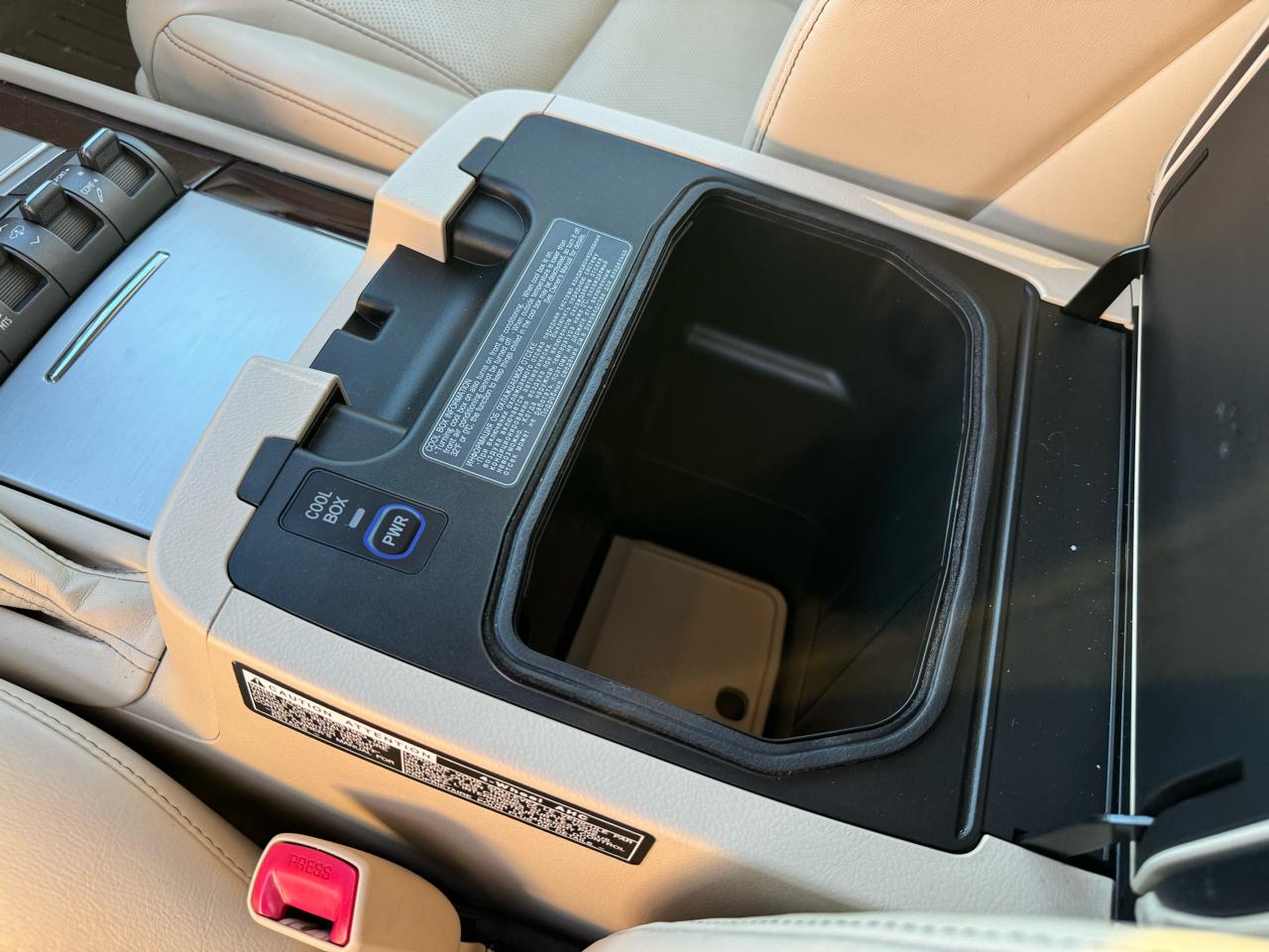 2014 Lexus LX 570 - Photo 53