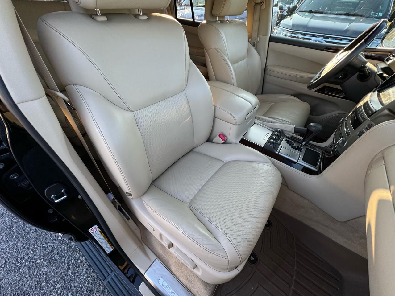2014 Lexus LX 570 - Photo 71