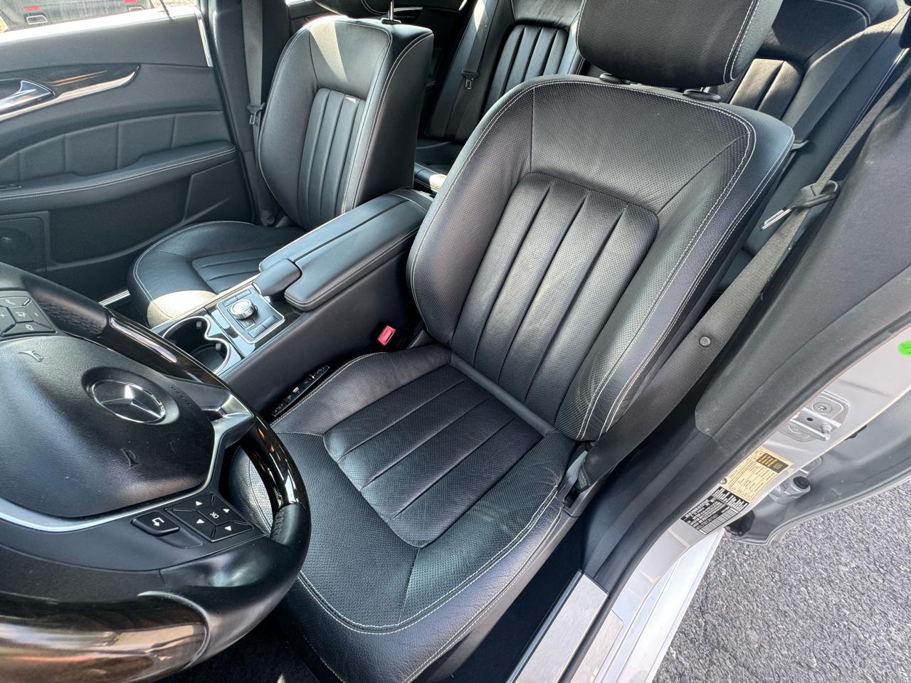 Mercedes-Benz CLS-Class CLS550 2012
