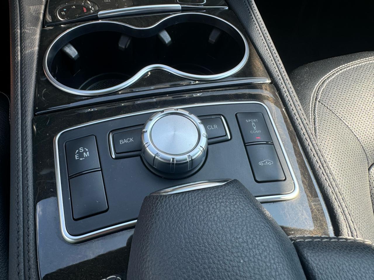 Mercedes-Benz CLS-Class CLS550 2012