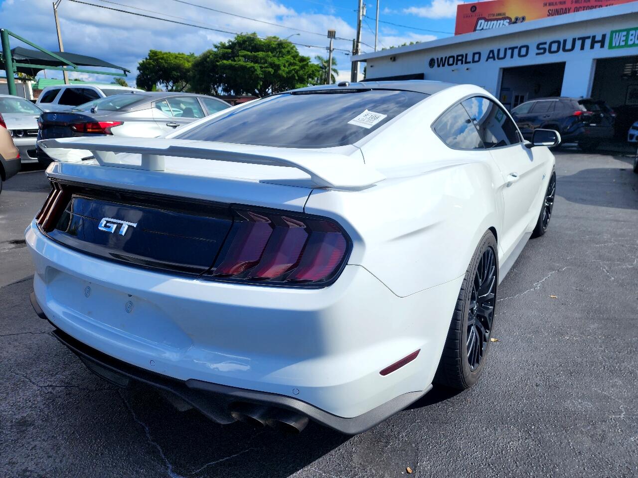 2019 FORD Mustang Coupe - $31,999