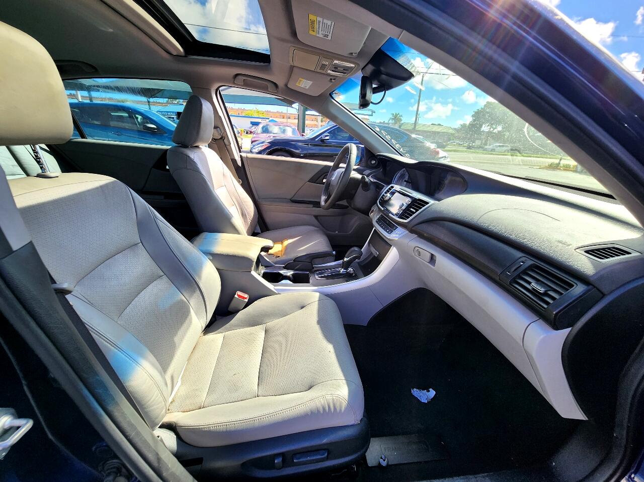 2013 HONDA Accord Sedan - $13,999
