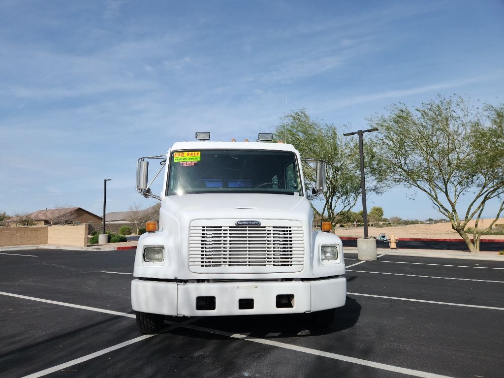 Freightliner FL50 - 2000