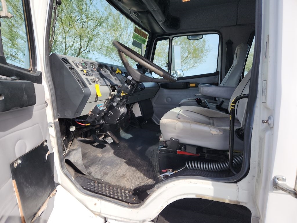 Freightliner FL50 - 2000