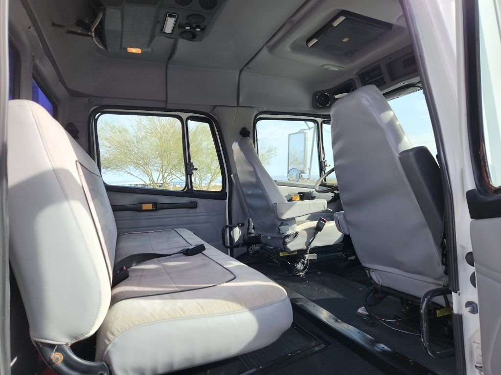 Freightliner FL50 - 2000