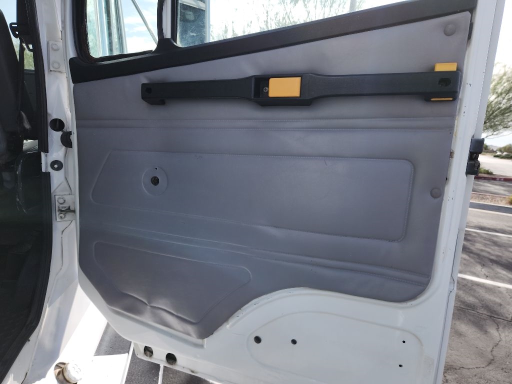 Freightliner FL50 - 2000