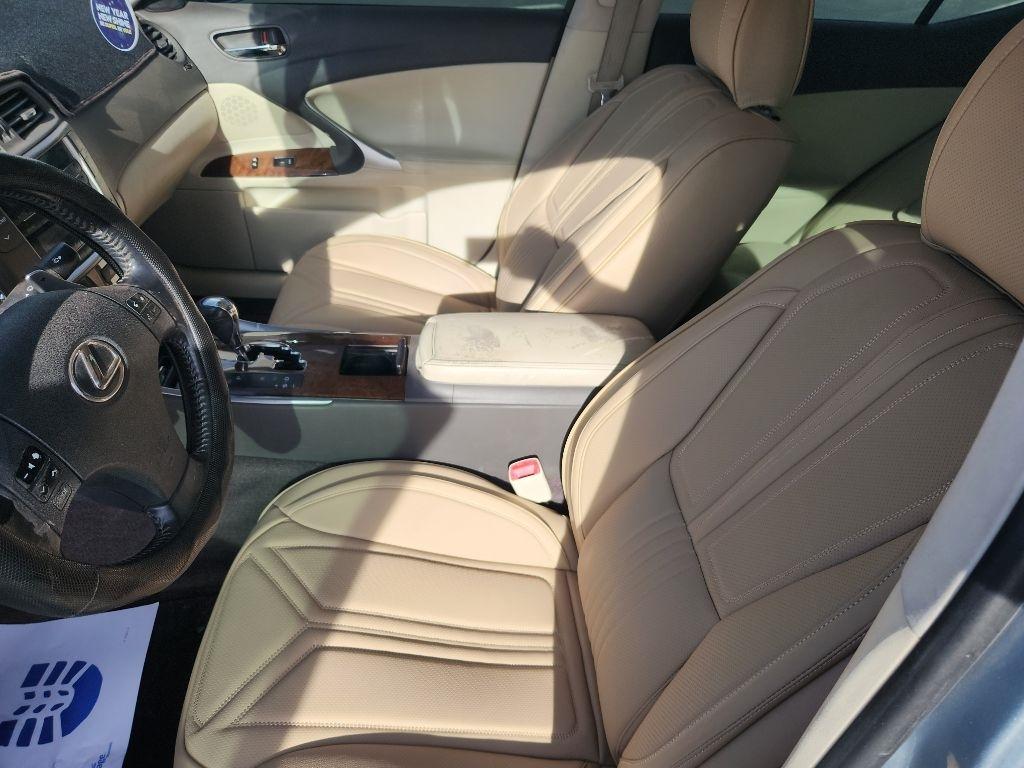 Lexus IS IS 250 6-Speed Sequential 2010