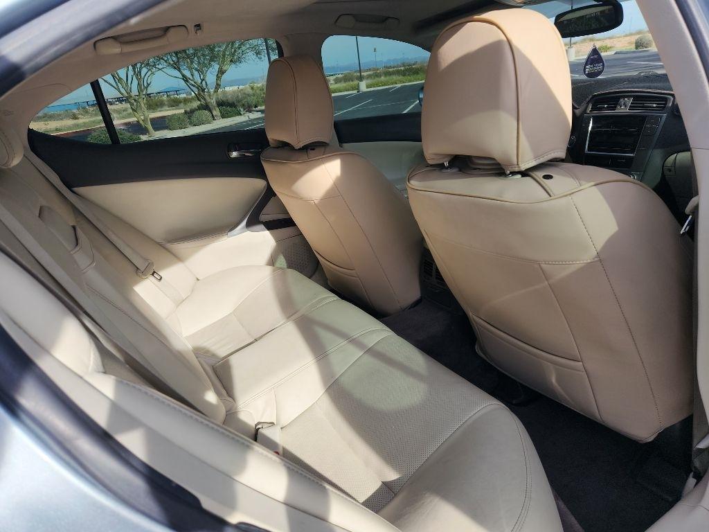 Lexus IS IS 250 6-Speed Sequential 2010