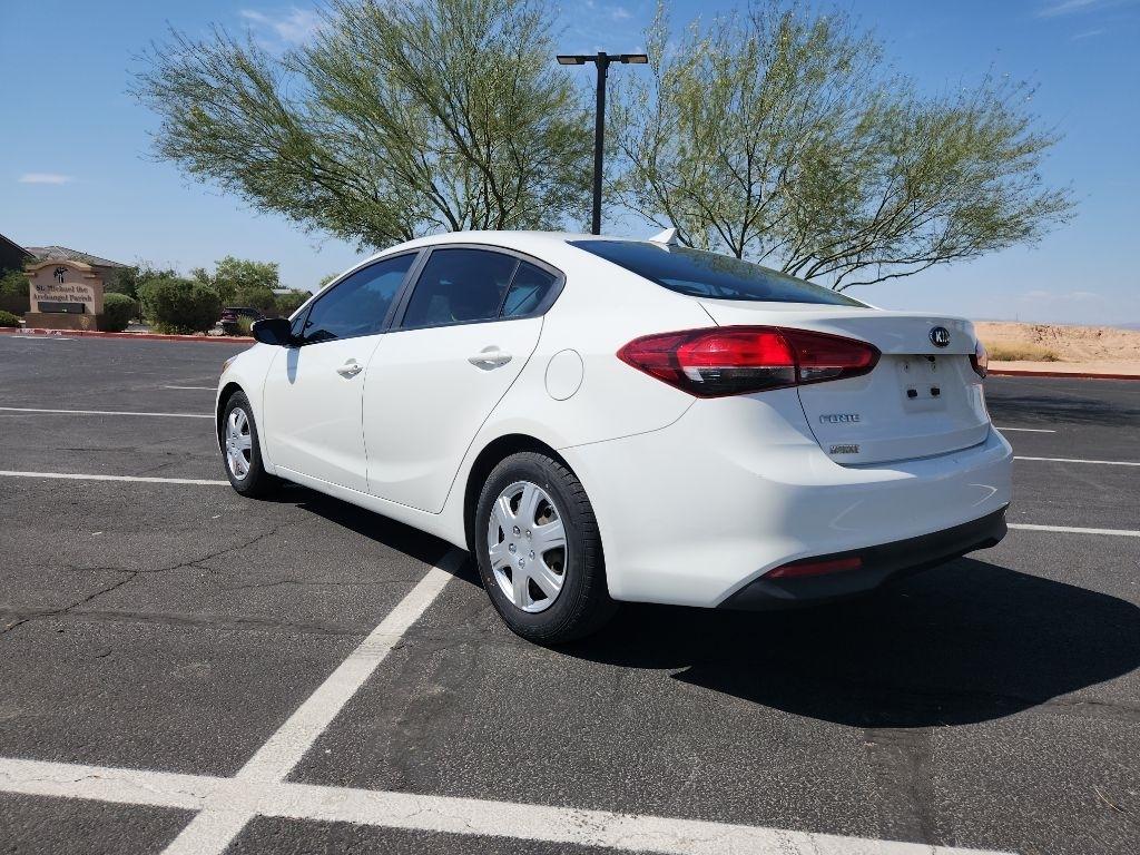 Kia Forte 4dr Sdn Auto EX 2017