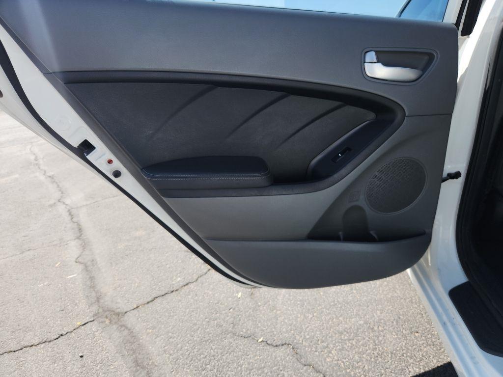 Kia Forte 4dr Sdn Auto EX 2017