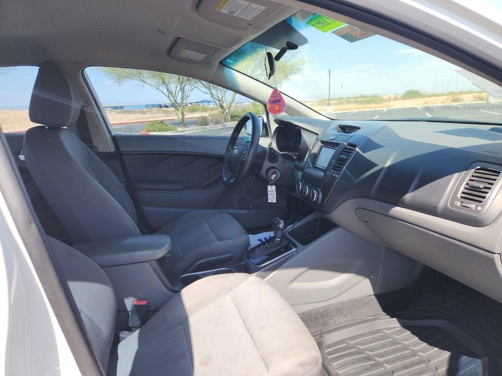 Kia Forte 4dr Sdn Auto EX 2017