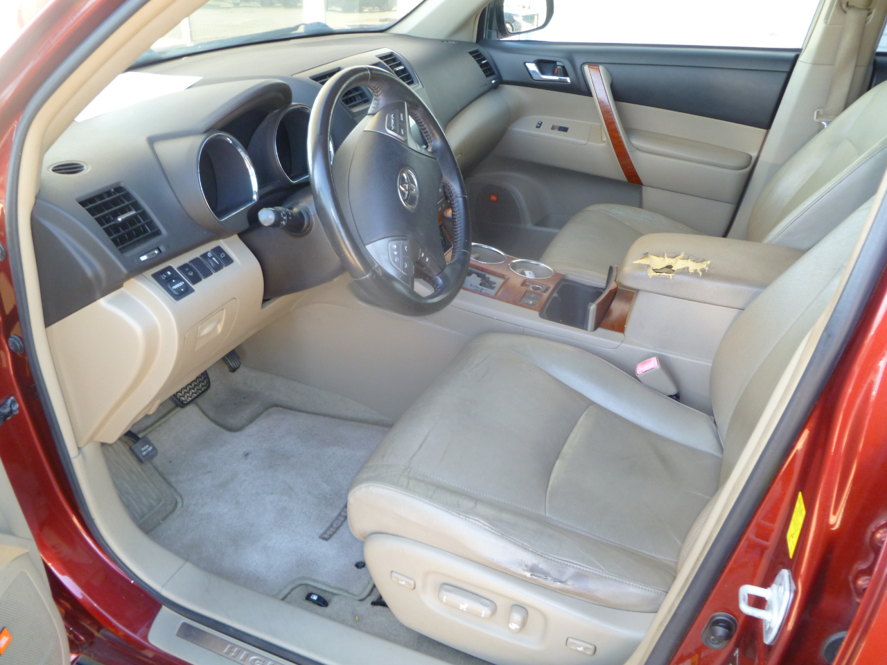 Toyota Highlander 4WD 4dr V6 Limited (Natl) 2010