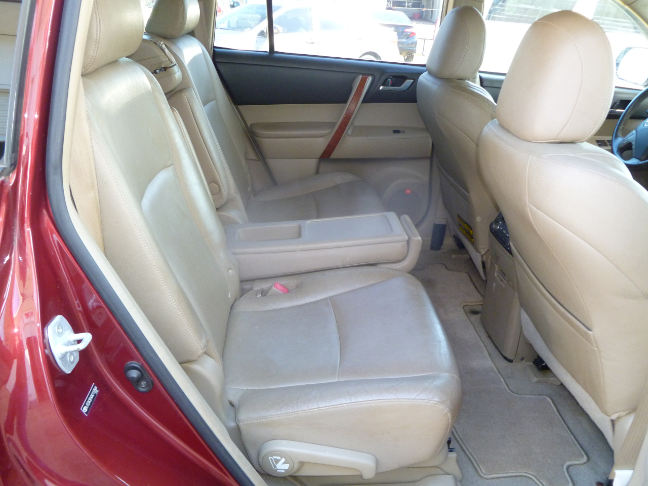 Toyota Highlander 4WD 4dr V6 Limited (Natl) 2010