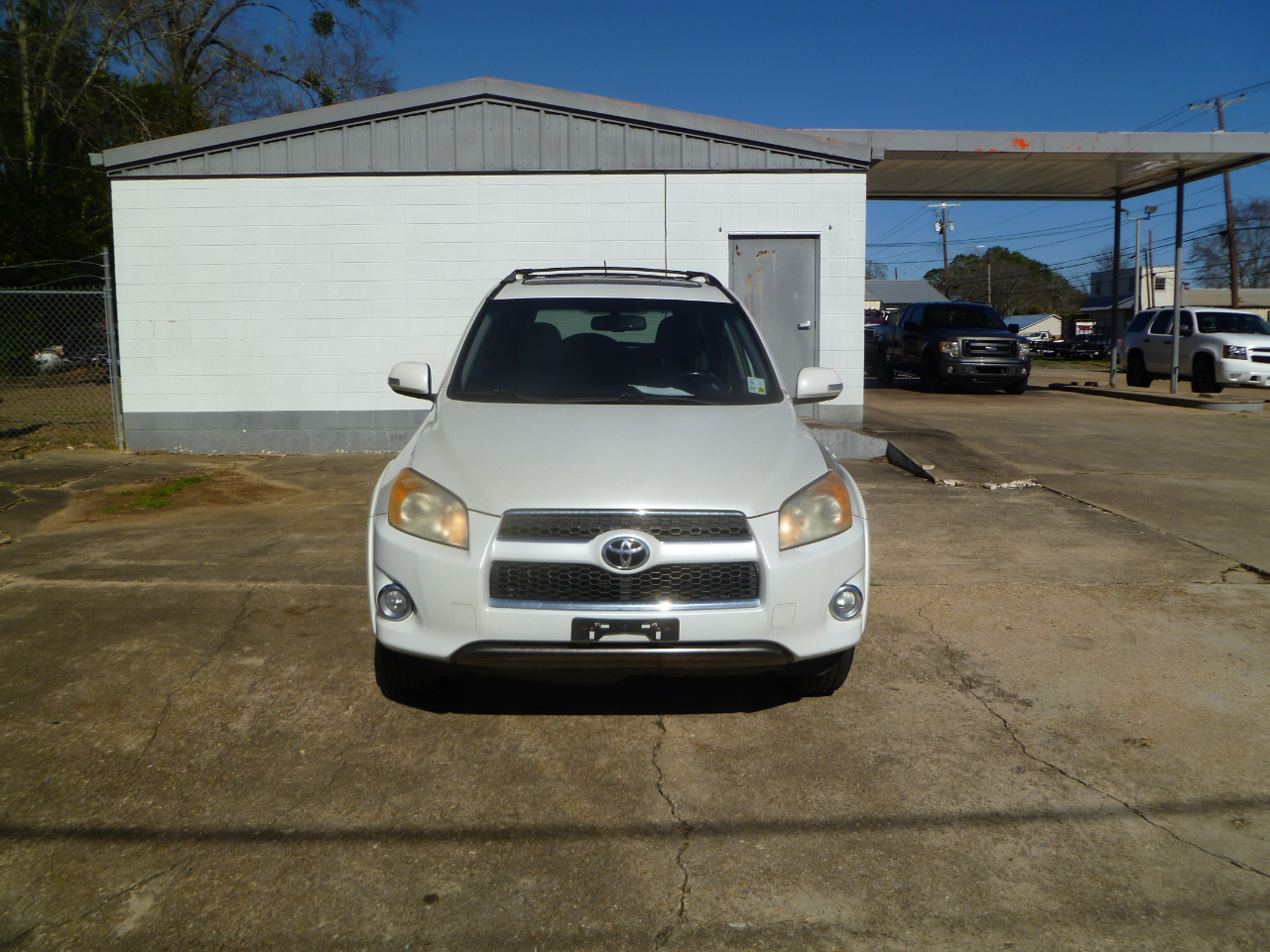 Toyota RAV4 FWD 4dr 4-cyl 4-Spd AT Ltd (Natl) 2010