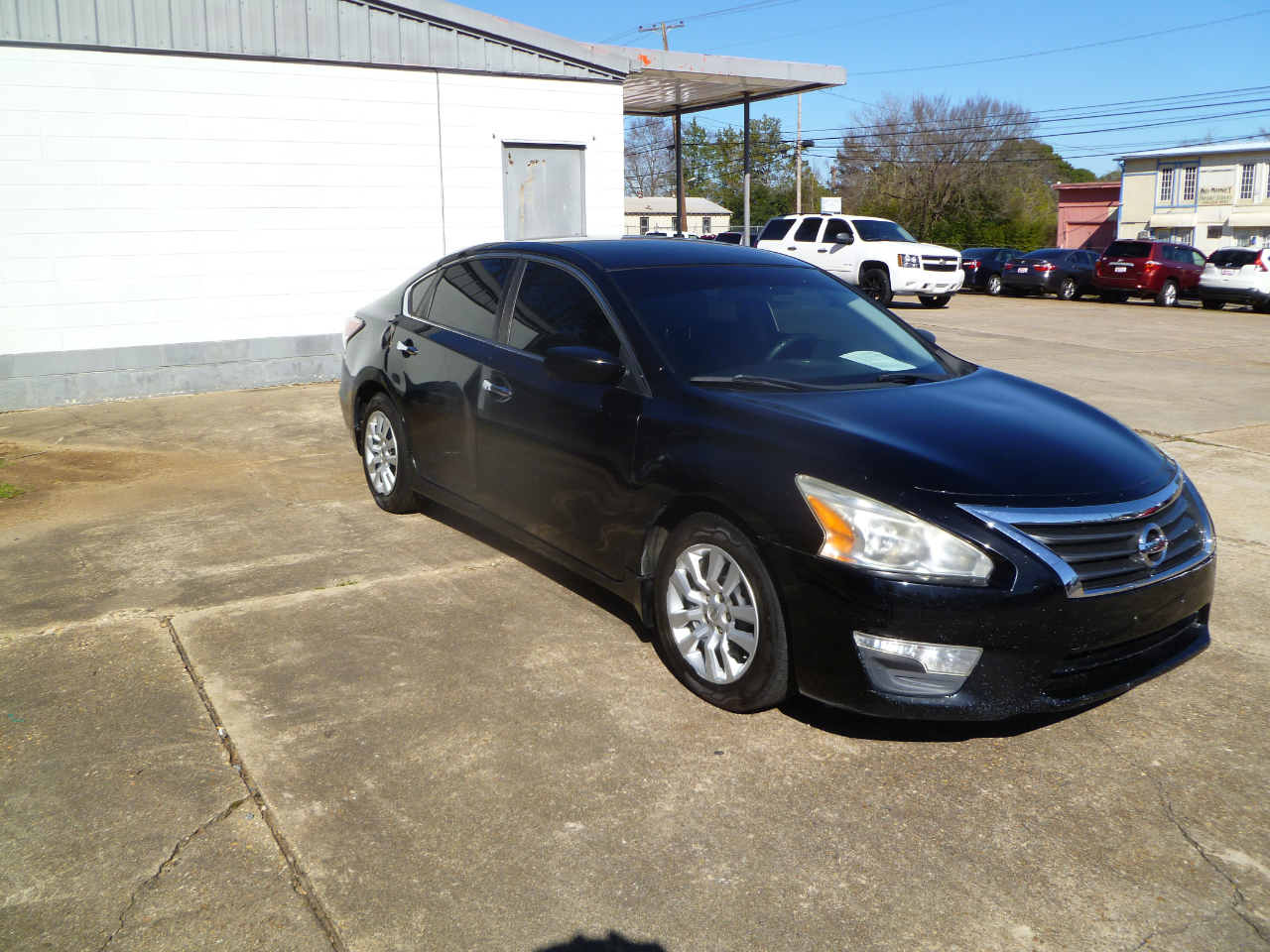 Nissan Altima 4dr Sdn I4 2.5 2015