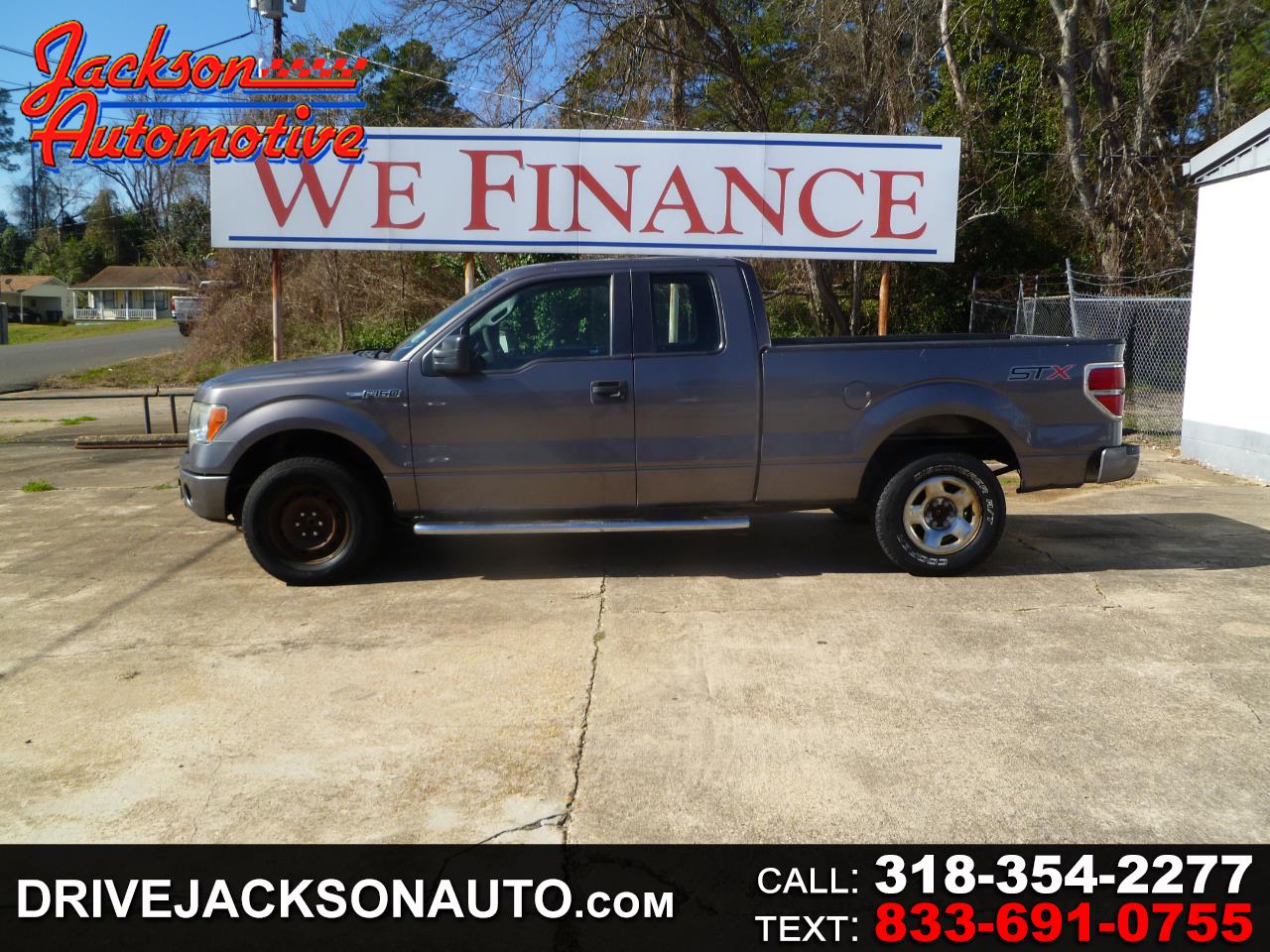2014 Ford F-150 2WD SuperCab 145" XL