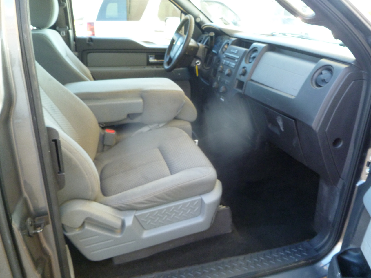 Ford F-150 2WD SuperCab 145" XLT 2014