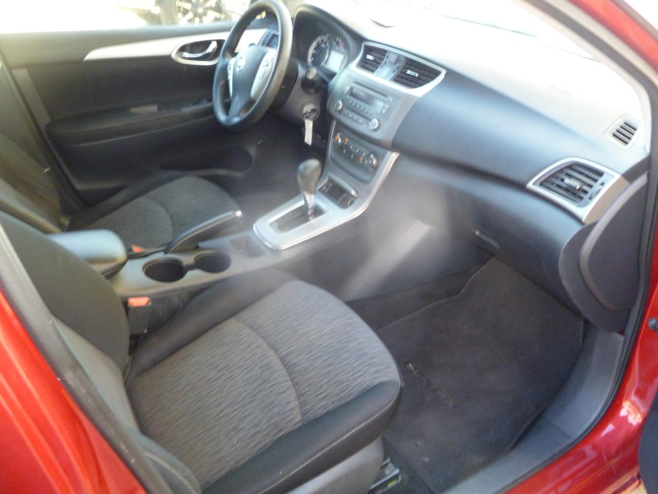 Nissan Sentra 4dr Sdn I4 CVT SV 2014