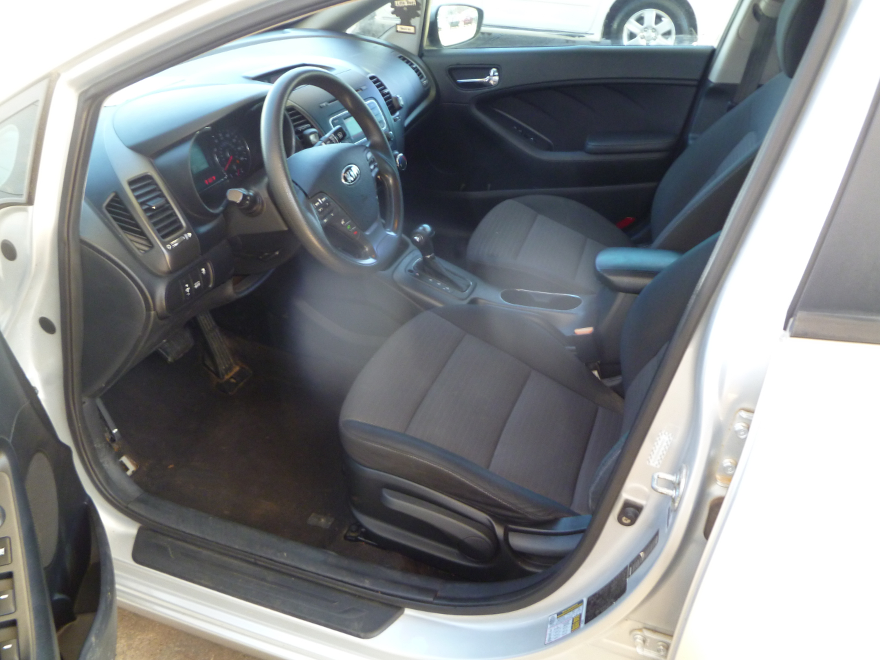 Kia Forte 4dr Sdn Auto LX 2014