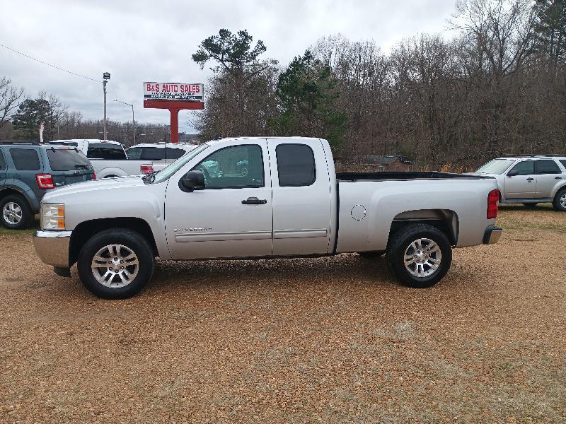 Chevrolet Silverado 1500 LS Extended Cab 2WD 2013