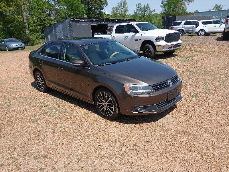 Volkswagen Jetta SEL PZEV 2012