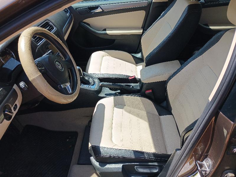 Volkswagen Jetta SEL PZEV 2012