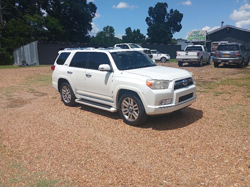 Toyota 4Runner SR5 2WD 2013
