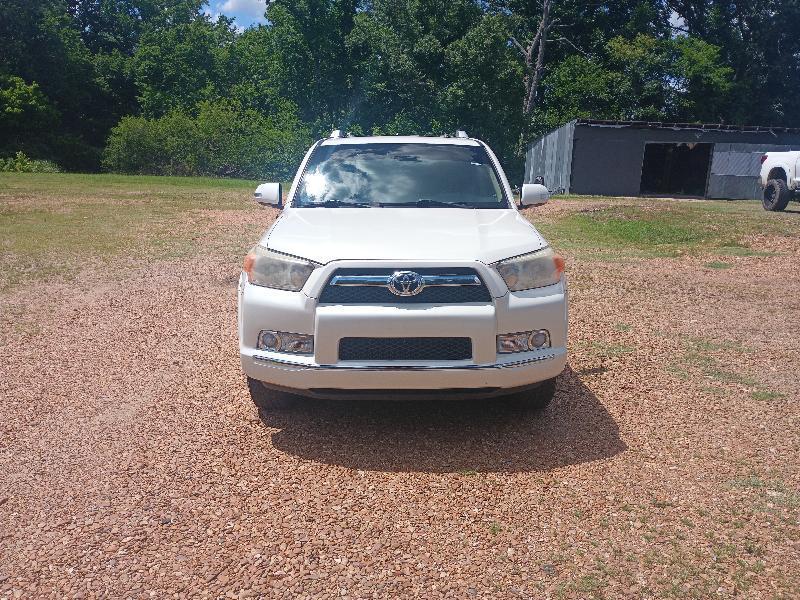 Toyota 4Runner SR5 2WD 2013
