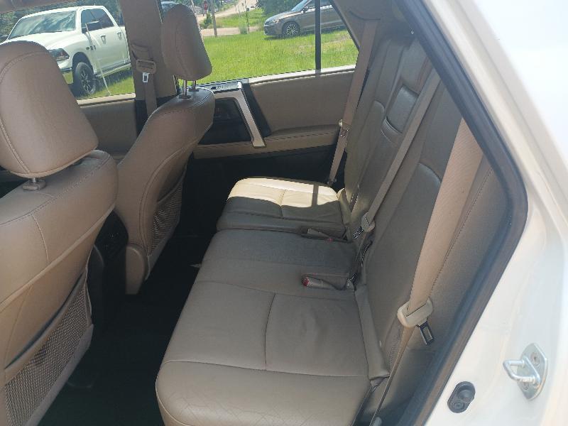 Toyota 4Runner SR5 2WD 2013