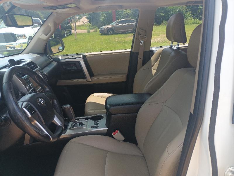 Toyota 4Runner SR5 2WD 2013