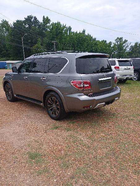 Nissan Armada Platinum 2WD 2017