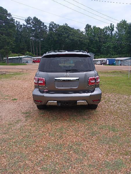 Nissan Armada Platinum 2WD 2017