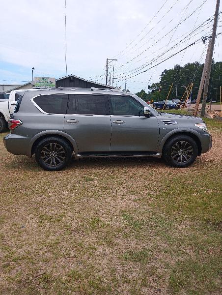 Nissan Armada Platinum 2WD 2017