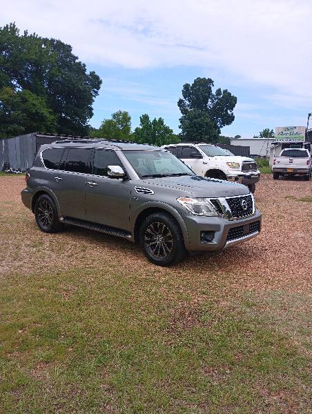 Nissan Armada Platinum 2WD 2017