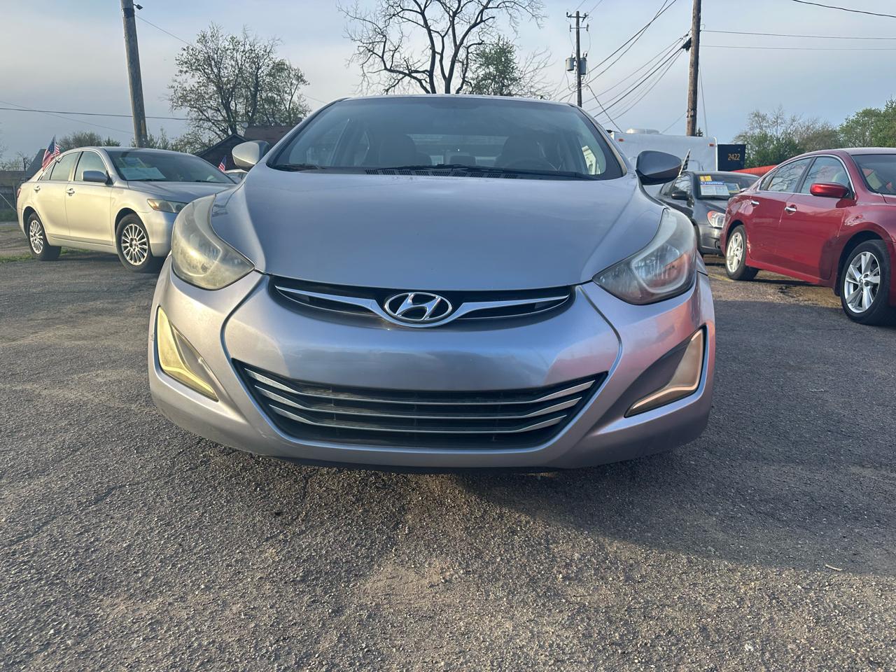 Hyundai Elantra  2016