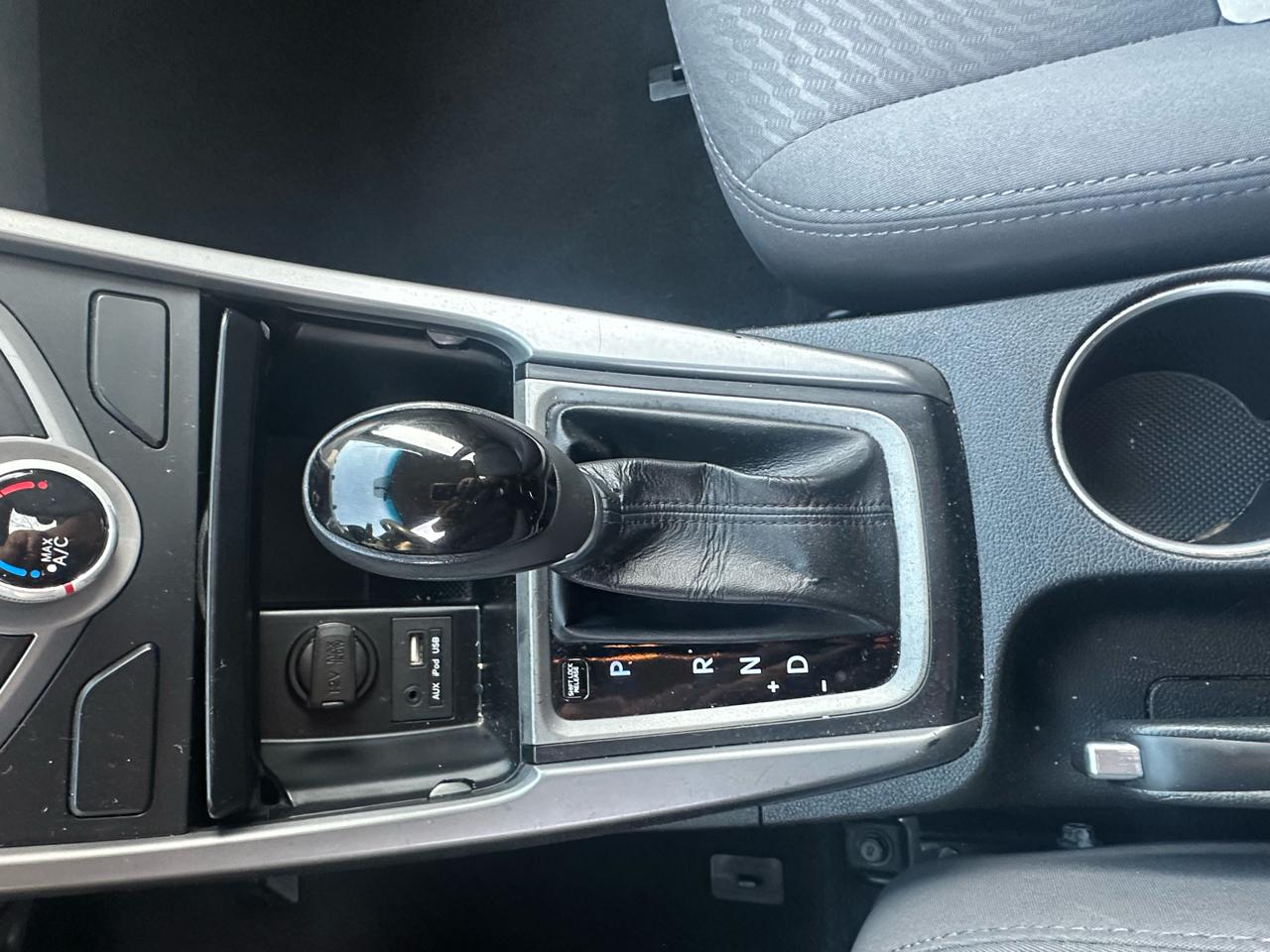 Hyundai Elantra  2016