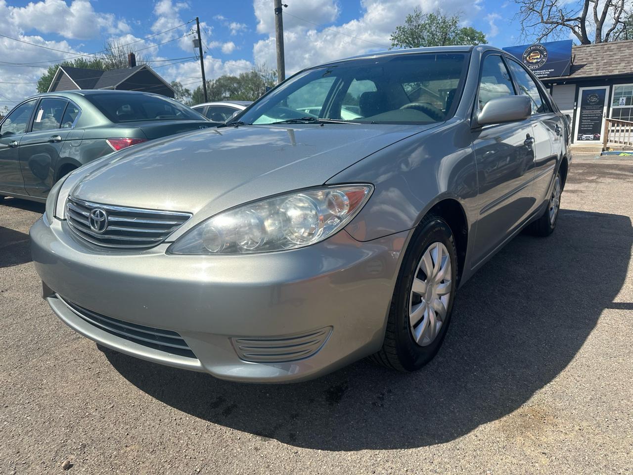 Toyota Camry  2005
