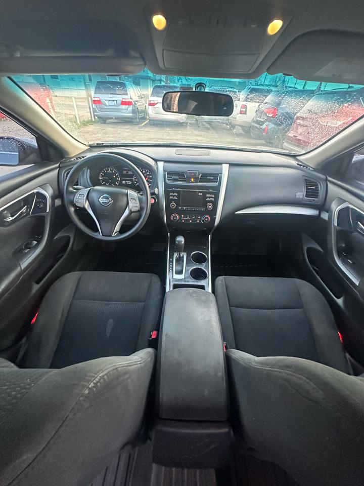 Nissan Altima  2014