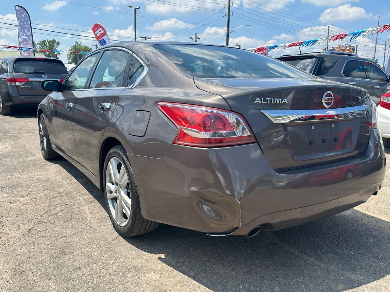 Nissan Altima  2013