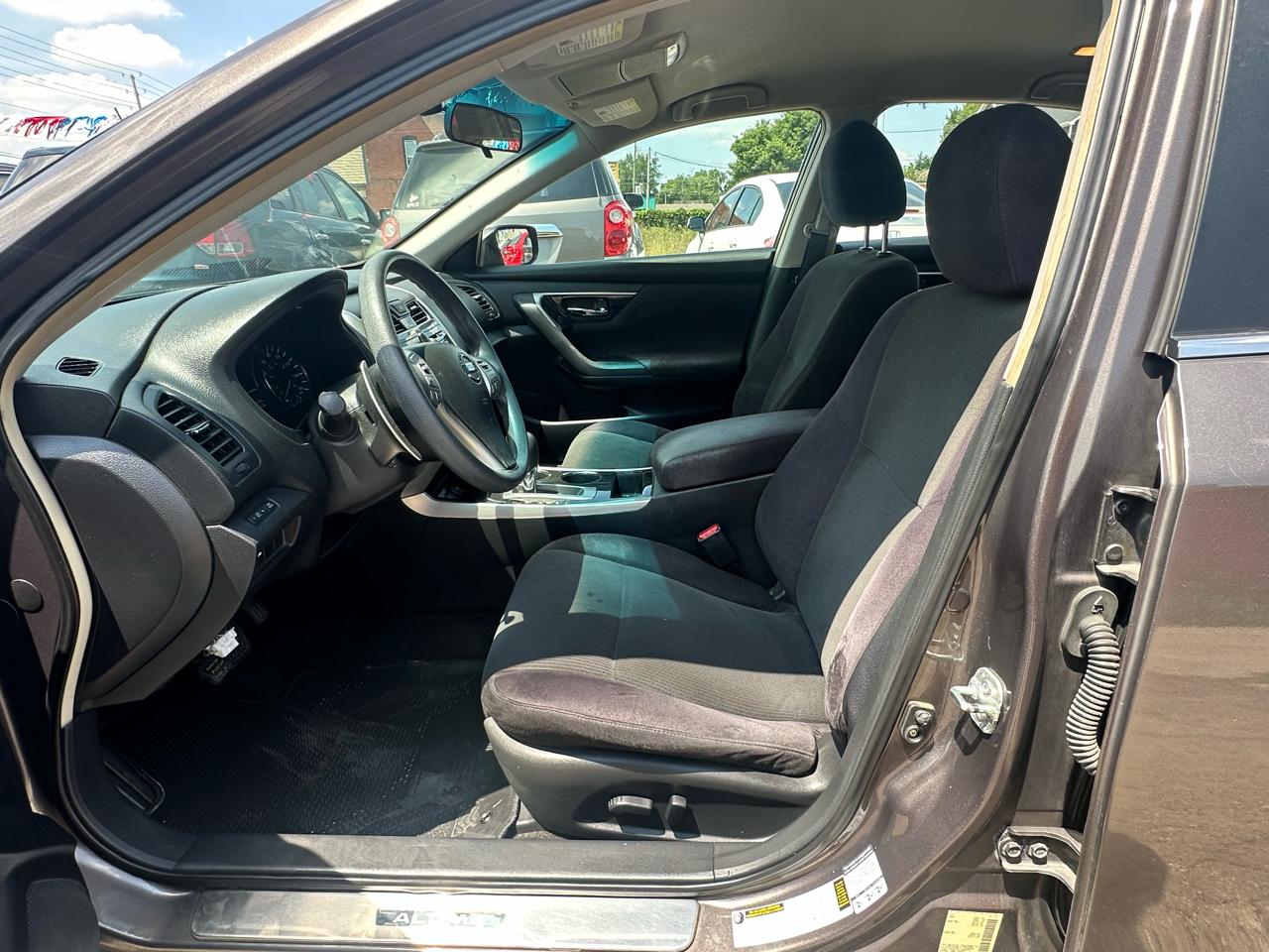 Nissan Altima  2013