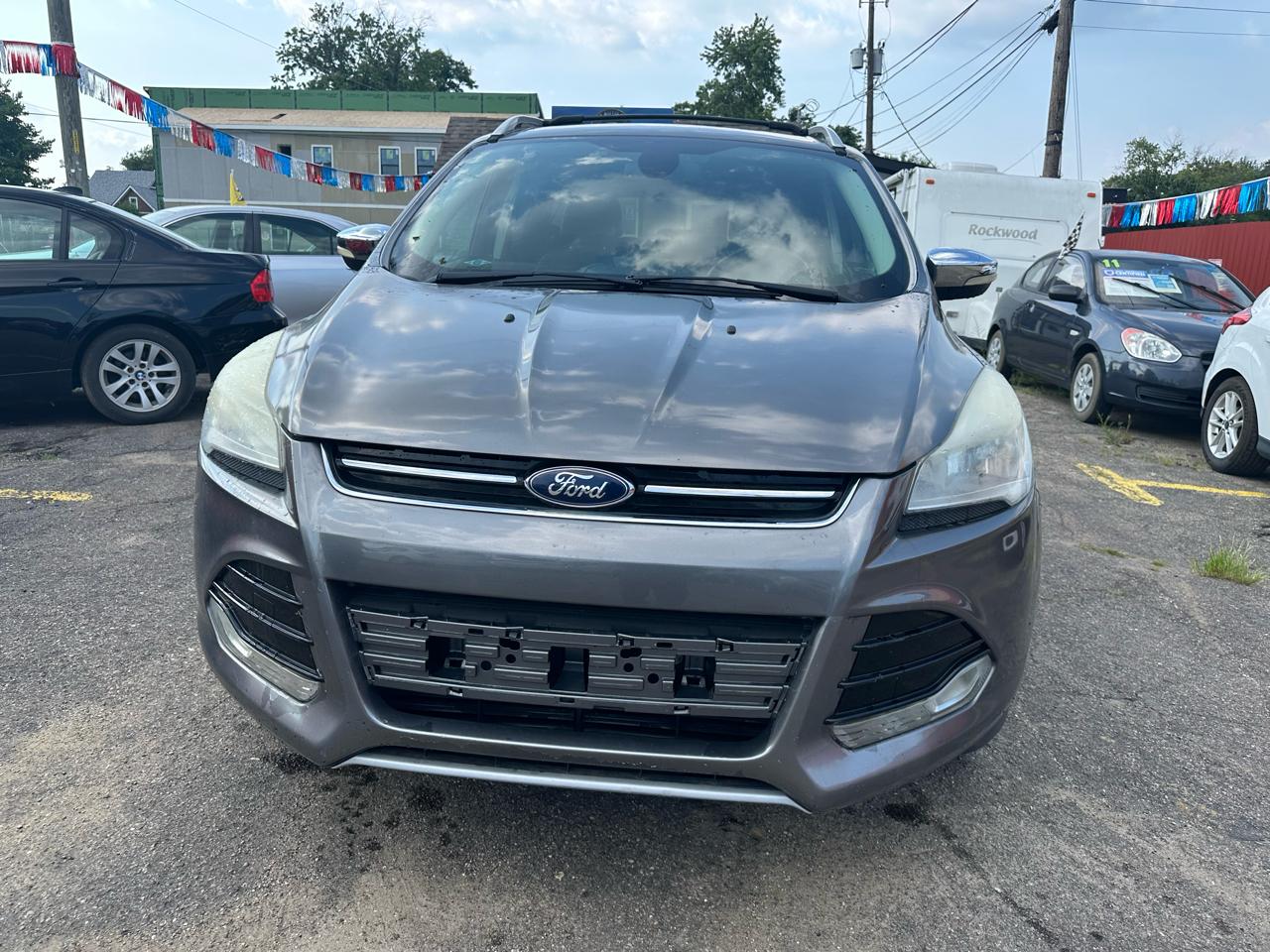 Ford Escape  2014