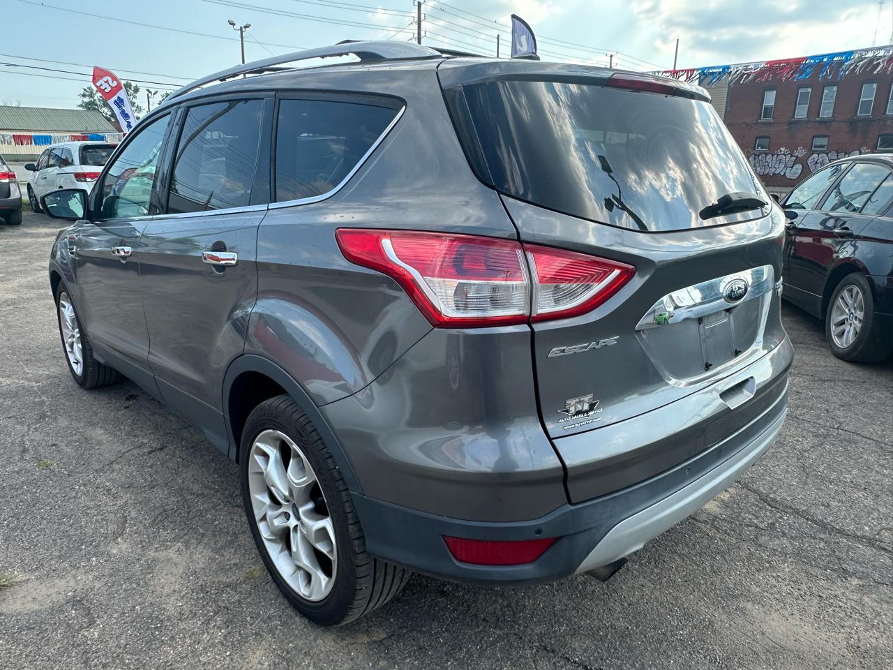 Ford Escape  2014