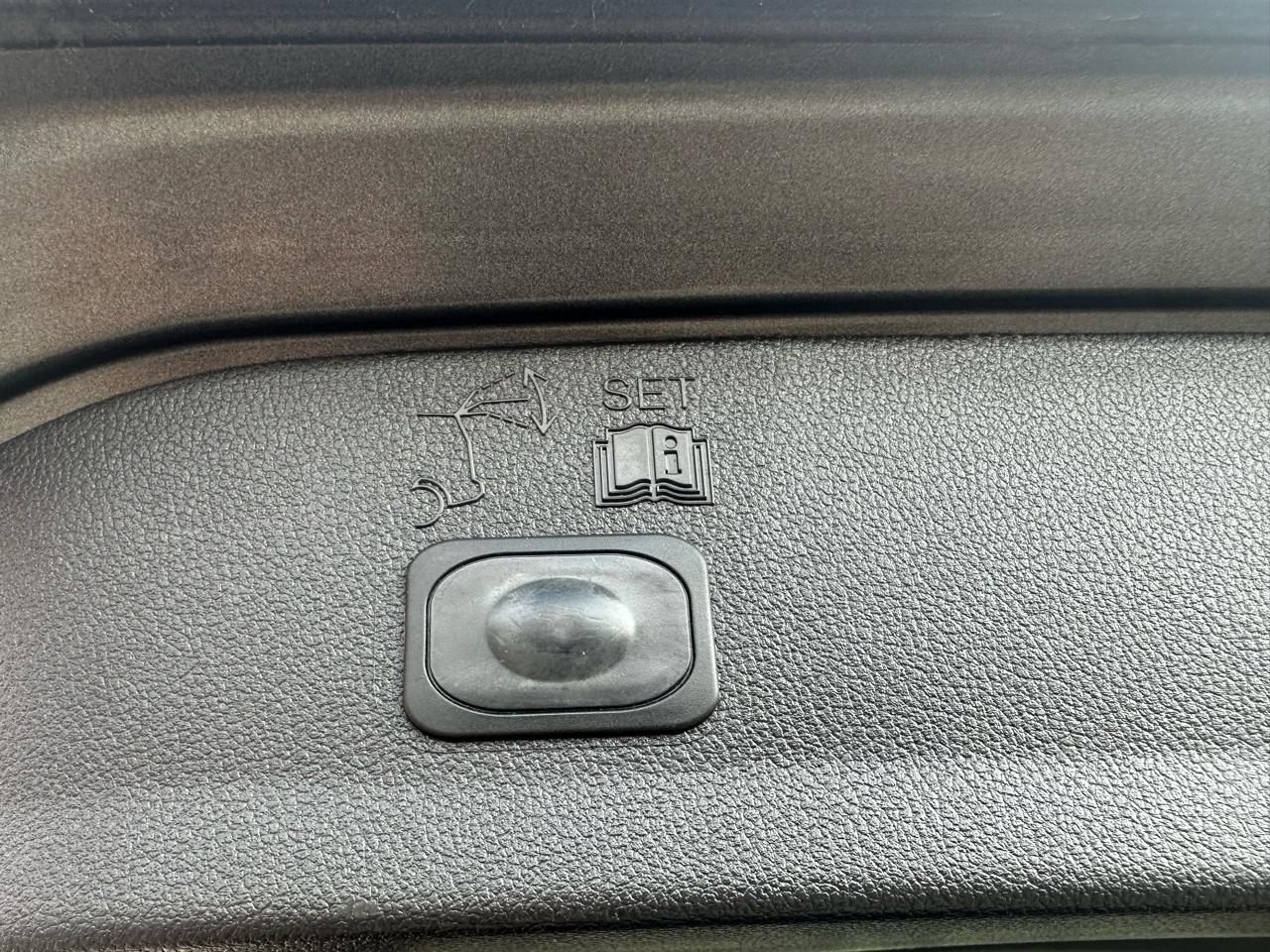 Ford Escape  2014