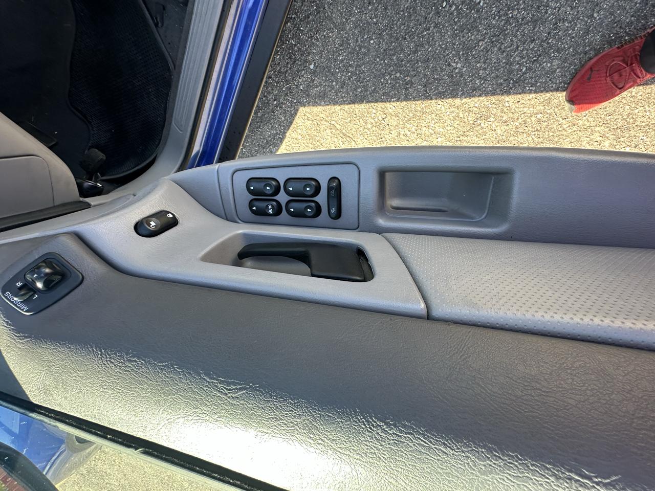 Ford Taurus photo 12