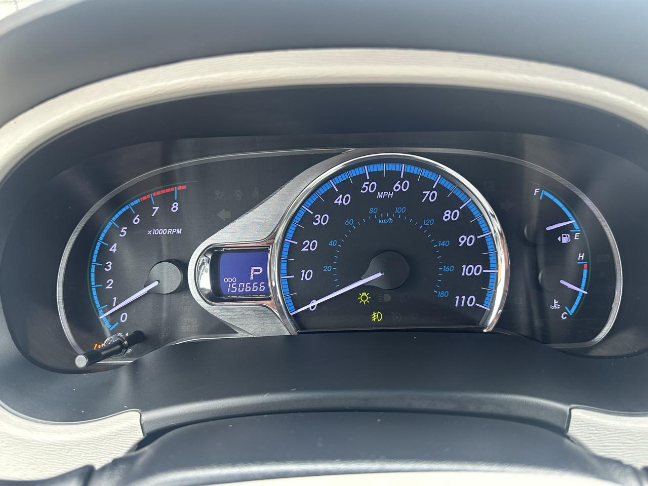 Toyota Sienna photo 27