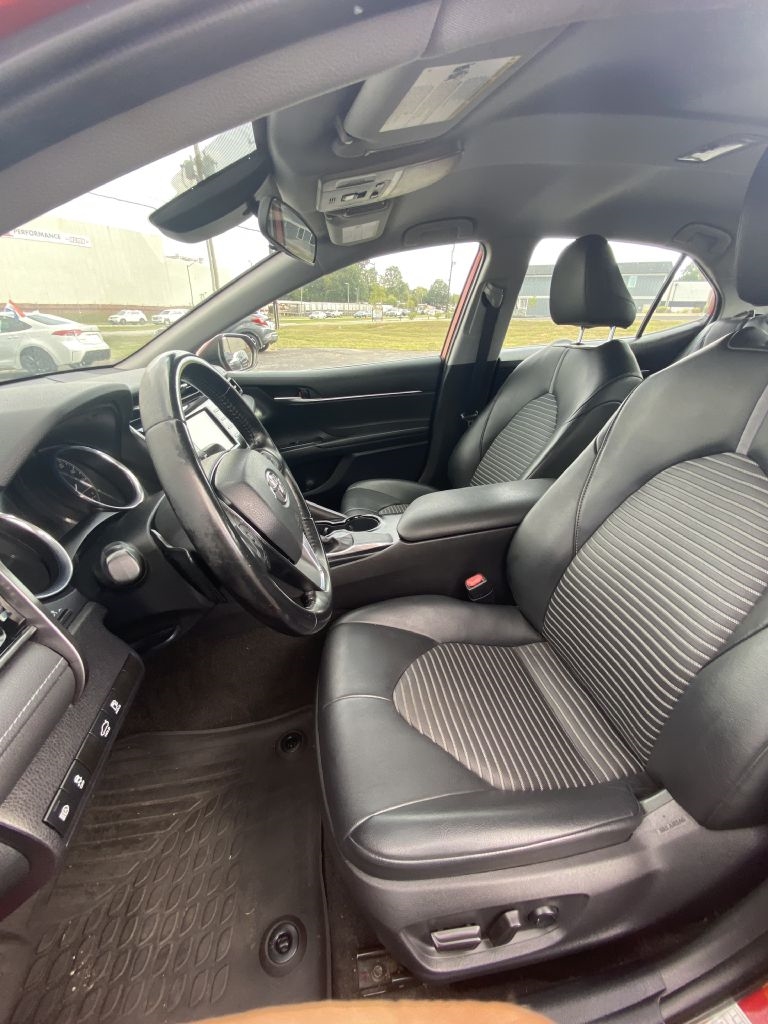 Toyota Camry SE 2020 Toyota Camry SE 2020