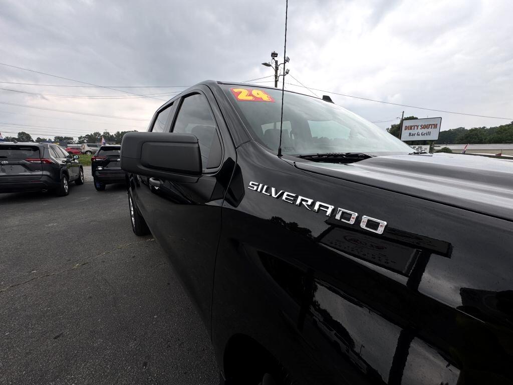 Chevrolet Silverado 1500 Custom Crew Cab 2WD 2024 Chevrolet Silverado 1500 Custom Crew Cab 2WD 2024